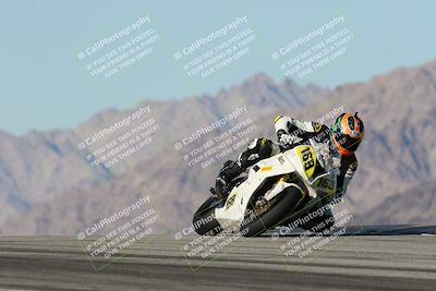 media/Dec-04-2025-Racers Edge (Thu) [[5ebc9f124d]]/2-A Group/7-Session 5 (Turn 9)/